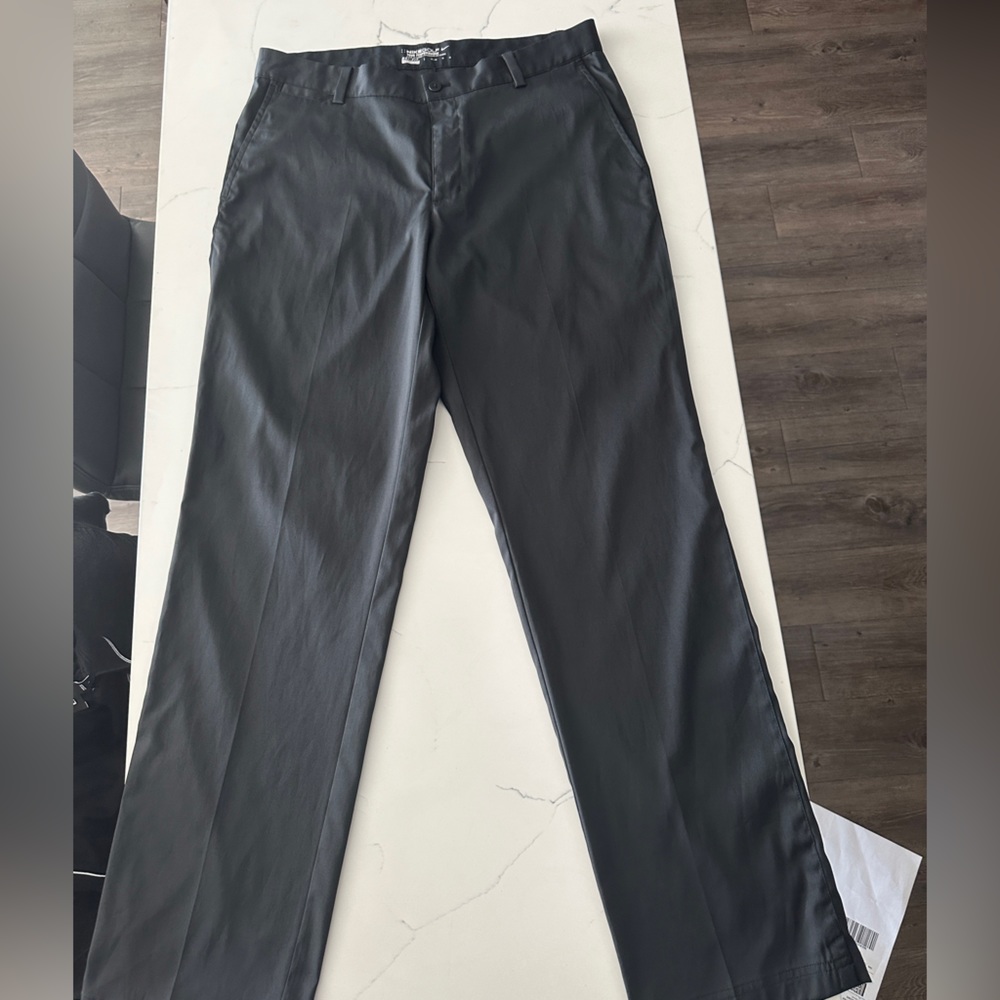 Tour performance Nike golf pant